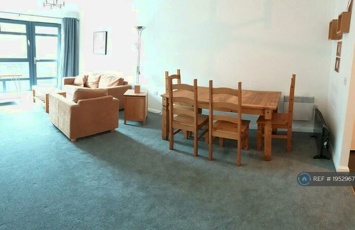 1 Bedroom Flat To Rent In Kennet Street, Reading, RG1