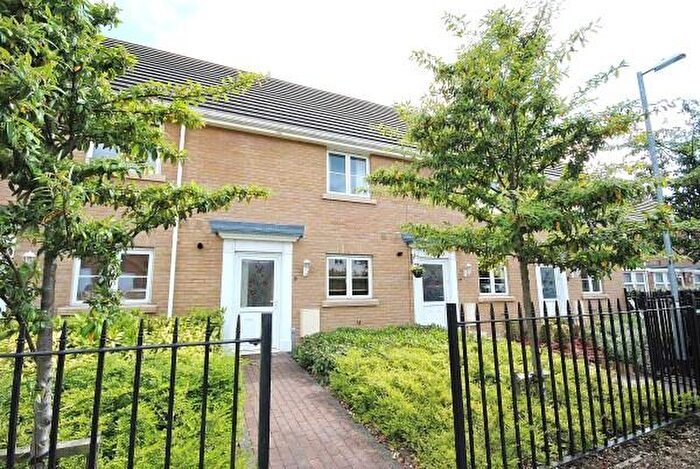 2 Bedroom House To Rent In Laburnum Road, Great Dunmow, Essex, CM6