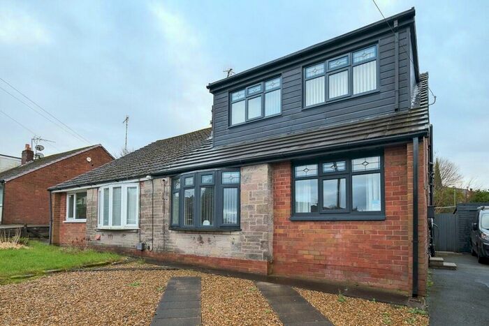 4 Bedroom Semi-Detached House To Rent In Shelley Drive, Accrington, Lancashire, BB5