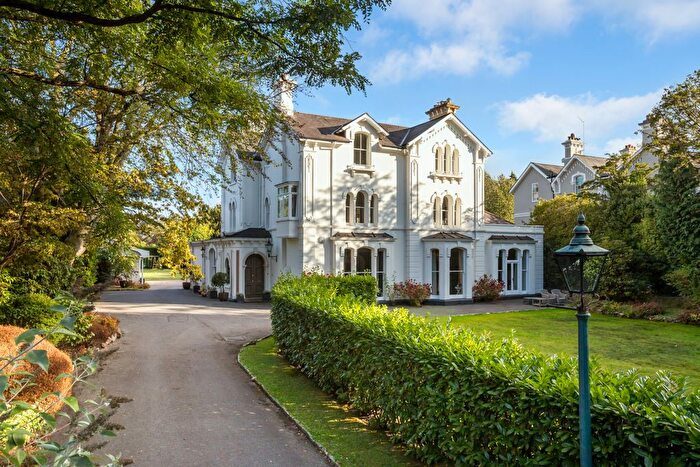 7 Bedroom Detached House For Sale In Broadwater Down, Tunbridge Wells, TN2