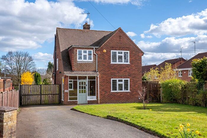 3 Bedroom Detached House For Sale In Linthurst Newtown, Blackwell, B60