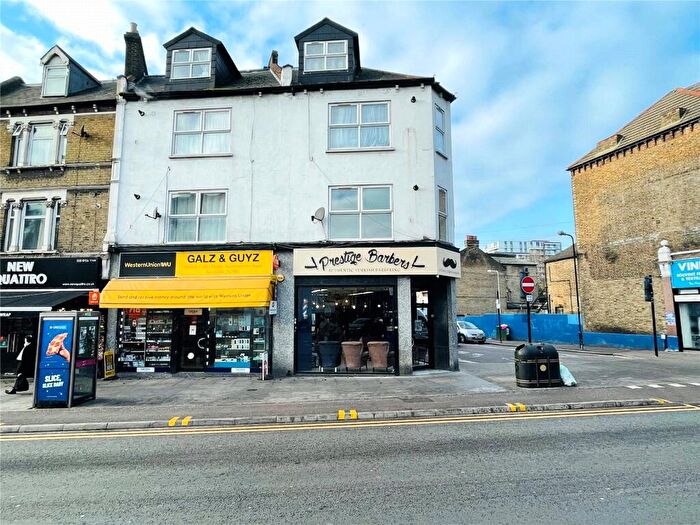 2 Bedroom Flat To Rent In Hoe Street, Walthamstow, E17