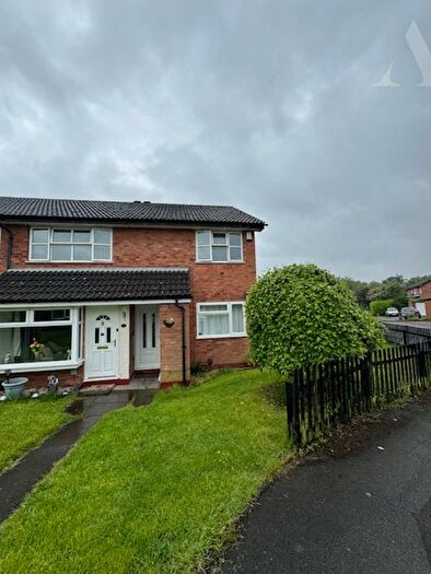 2 Bedroom Maisonette For Sale In Finches End, Shard End, Birmingham, West Midlands, B34