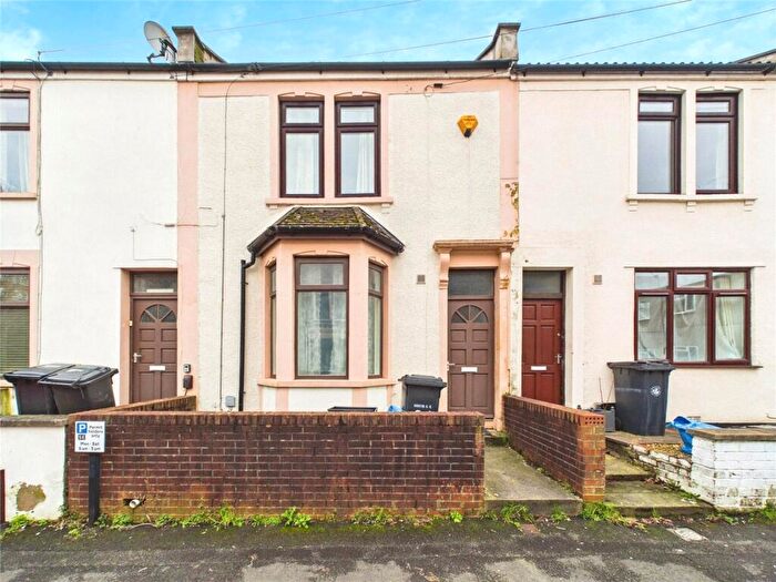 1 Bedroom Apartment To Rent In Vauxhall Villas, Bristol, BS3