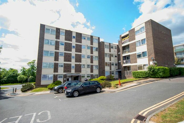 2 Bedroom Flat To Rent In Atherton Heights, Bridgewater Road, Wembley, HA0