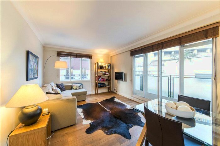 1 Bedroom Flat To Rent In Buckingham Gate, Westminster, London, SW1E
