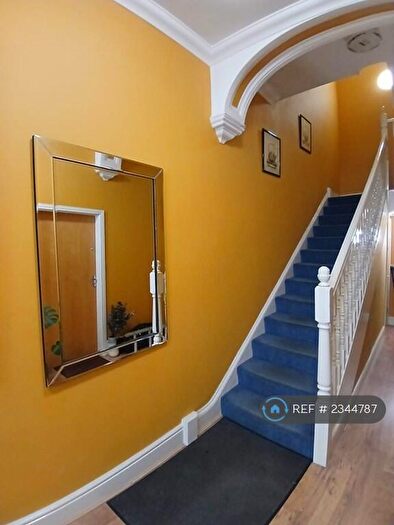 2 Bedroom Flat To Rent In Victoria Street, Southport, PR9
