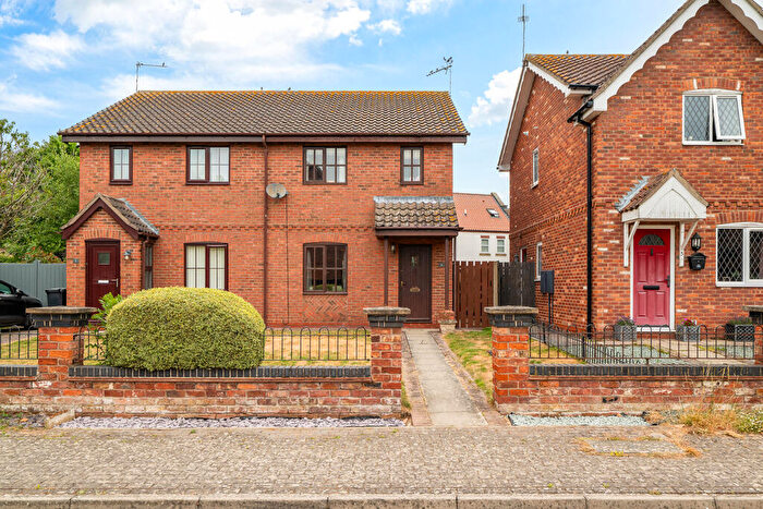 3 Bedroom Semi-Detached House For Sale In The Glebe, Sturton By Stow, Lincoln, Lincolnshire, LN1