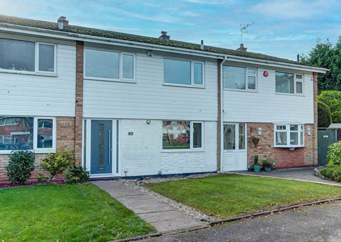 3 Bedroom Terraced House To Rent In Nethercote Gardens, Shirley, Solihull, B90