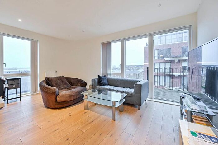 2 Bedroom Flat For Sale In Tyger House, Woolwich Riverside, London, SE18