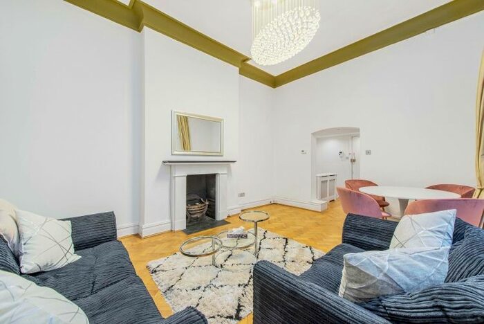 1 Bedroom Flat To Rent In Queen's Gate, London, SW7