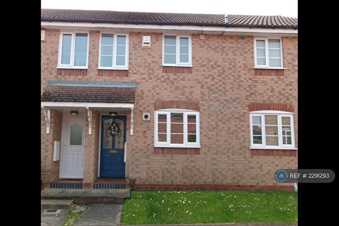 2 Bedroom Terraced House To Rent In Rockingham Crescent, Grimsby, DN34