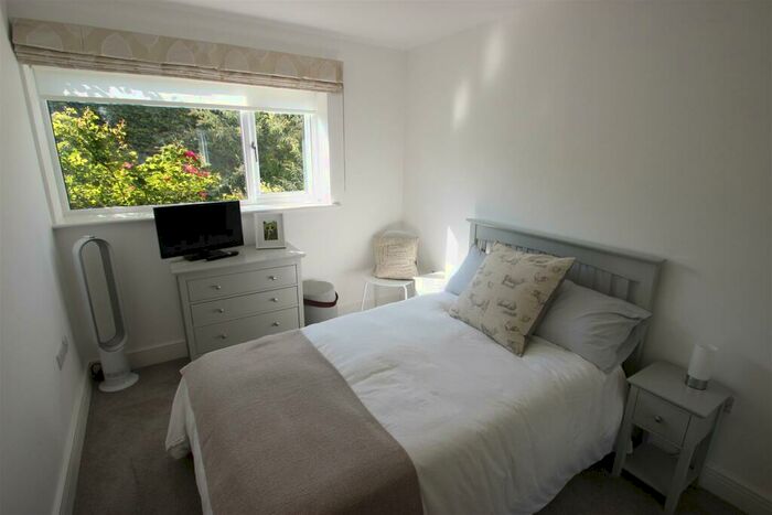 2 Bedroom Apartment To Rent In West Way, Oxford, OX2