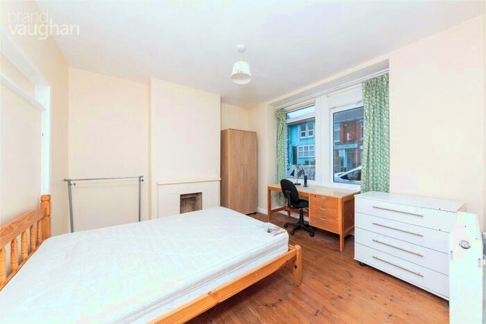 4 Bedroom Terraced House To Rent In Bear Road, Brighton, BN2