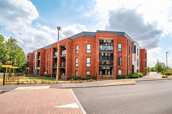 1 Bedroom Flat For Sale In Cashmere Drive, Andover, SP11