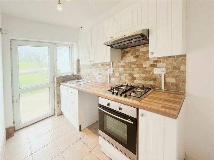 3 Bedroom House To Rent In Mansel Road, Bonymaen, Swansea, SA1