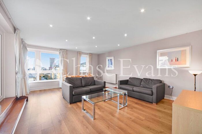 2 Bedroom Flat For Sale In Wingfield Court, Newport Avenue, Poplar, London, E14