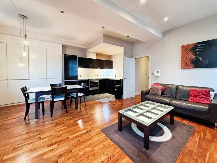 2 Bedroom Flat To Rent In Greek Street, Leeds, LS1