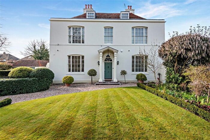 5 Bedroom Detached House For Sale In Linden Grove, Canterbury, Kent, CT2