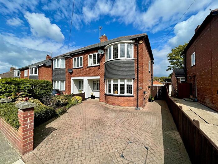 3 Bedroom Semi-Detached House For Sale In Salutation Road, Darlington, DL3