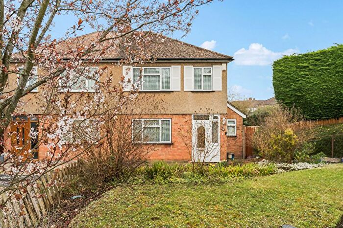 3 Bedroom Semi Detached House For Sale In Kimble Crescent, Bushey, WD23