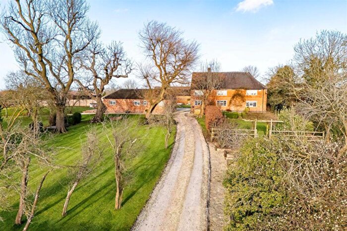 8 Bedroom Farm House For Sale In Wykin Road, Wykin, LE10