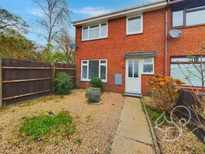 3 Bedroom Property To Rent In Foxglove Close, Witham, CM8