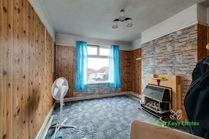 2 Bedroom Semi-Detached House For Sale In Marina Road, West Park, PL5