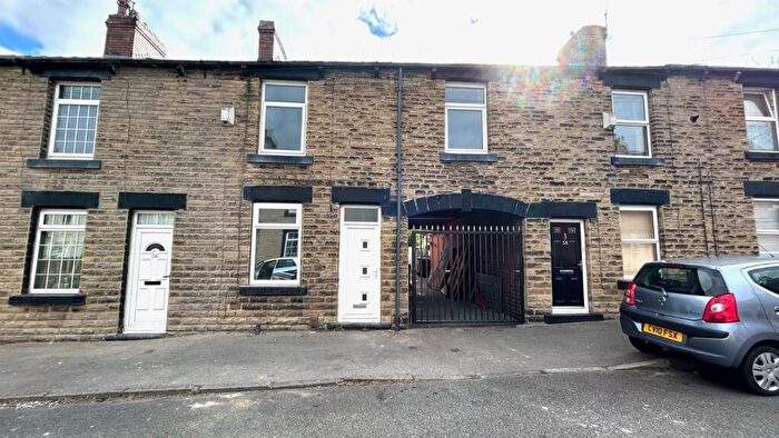 3 Bedroom Terraced House To Rent In Clarendon Street, Barnsley, South Yorkshire, S70