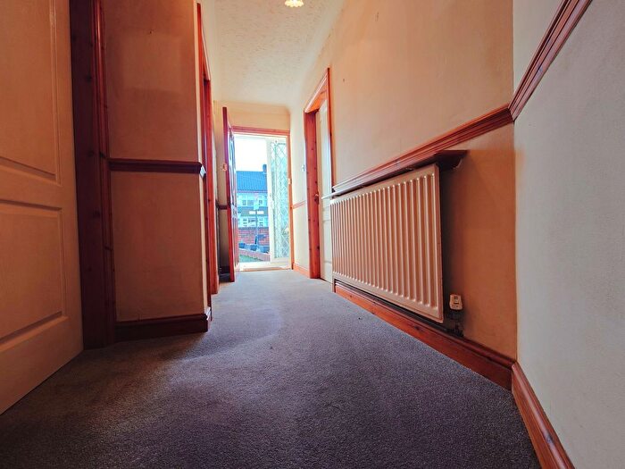 2 Bedroom Detached Bungalow For Sale In Kinnersley Avenue, Kidsgrove, Stoke-On-Trent, ST7