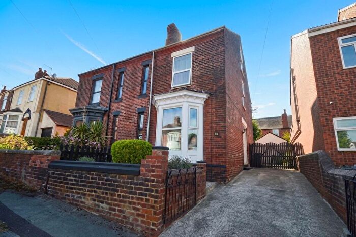 4 Bedroom Semi-Detached House For Sale In Broom Terrace, Rotherham, S60