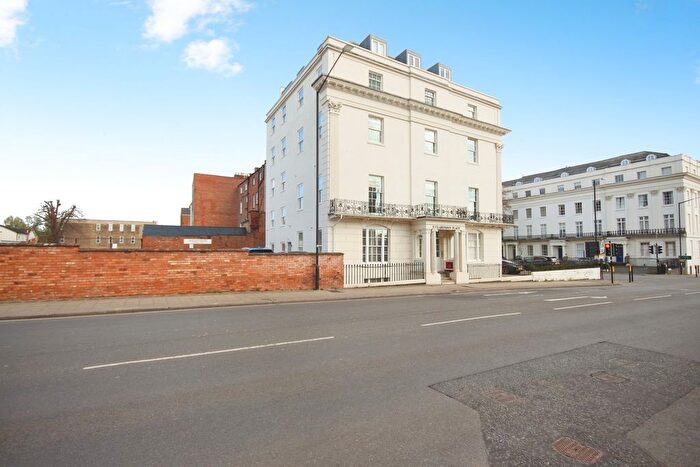 1 Bedroom Flat For Sale In Clarendon Place, Leamington Spa, Warwickshire, CV32