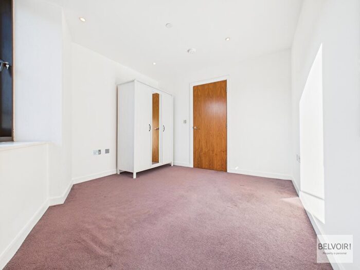 2 Bedroom Apartment To Rent In St Pauls Square, City Centre, Sheffield, S1