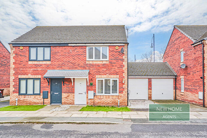 2 Bedroom Semi Detached House For Sale In St. Joans Close, Bootle, L20