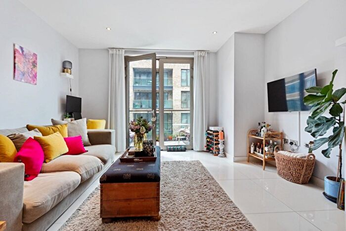 1 Bedroom Flat To Rent In The Grange, Bermondsey, SE1