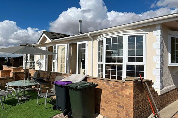 2 Bedroom Property For Sale In Lineside, Boston, PE20