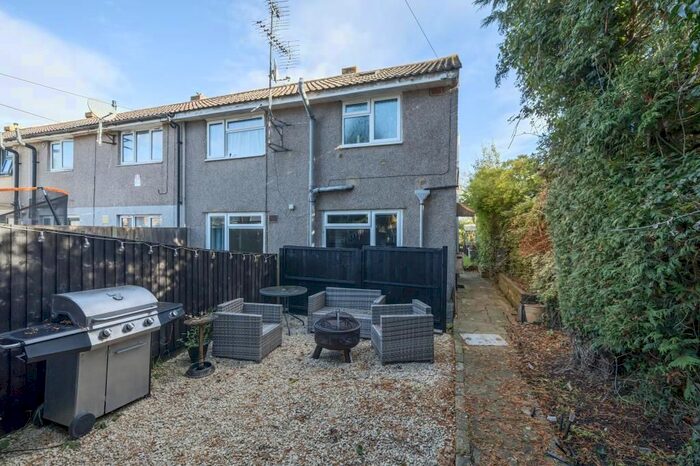 1 Bedroom Flat To Rent In Belgrave Road, Aylesbury, HP19