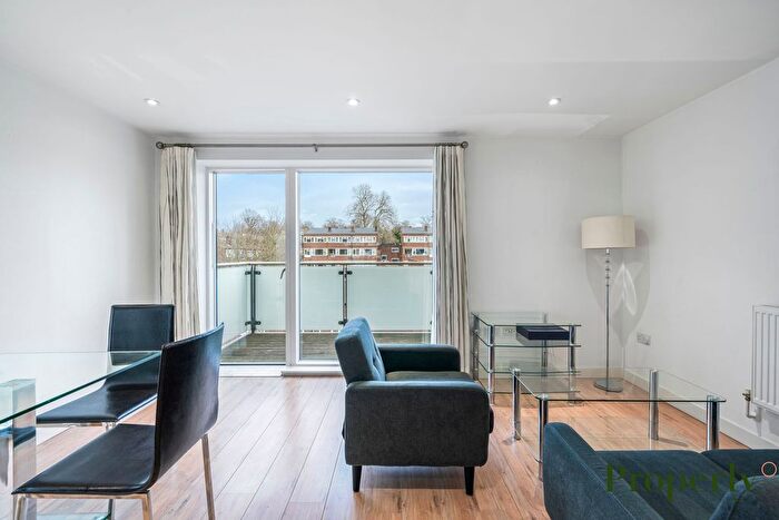 1 Bedroom Flat To Rent In Conington Road, London, SE13