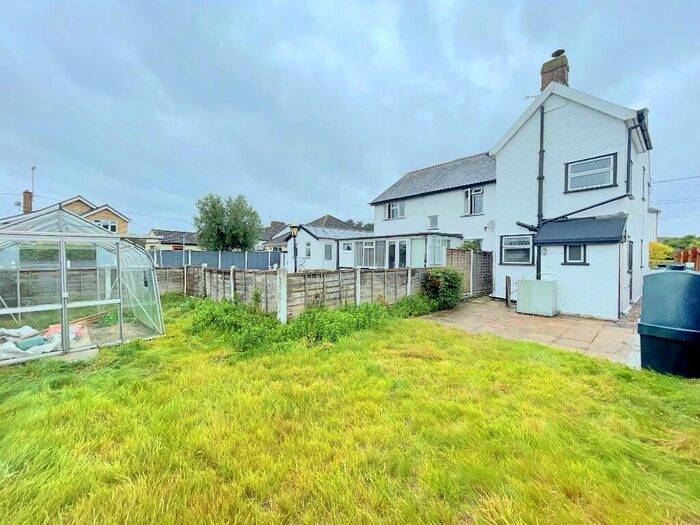 2 Bedroom Semi-Detached House For Sale In Maypole Road, Tiptree, CO5