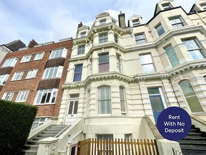 2 Bedroom Flat To Rent In Castle Hill Avenue, Folkestone, Kent, CT20