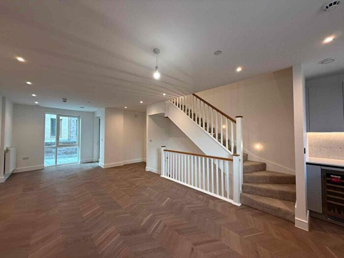 3 Bedroom Apartment To Rent In Baldwin Lane, Kidbrooke Village, London, SE3
