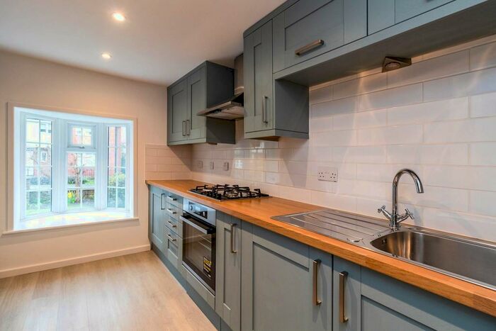 2 Bedroom Property To Rent In Saffron Walden, Essex, CB11