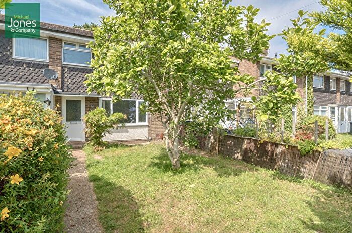 3 Bedroom Terraced House To Rent In Shadwells Close, Lancing, West Sussex, BN15