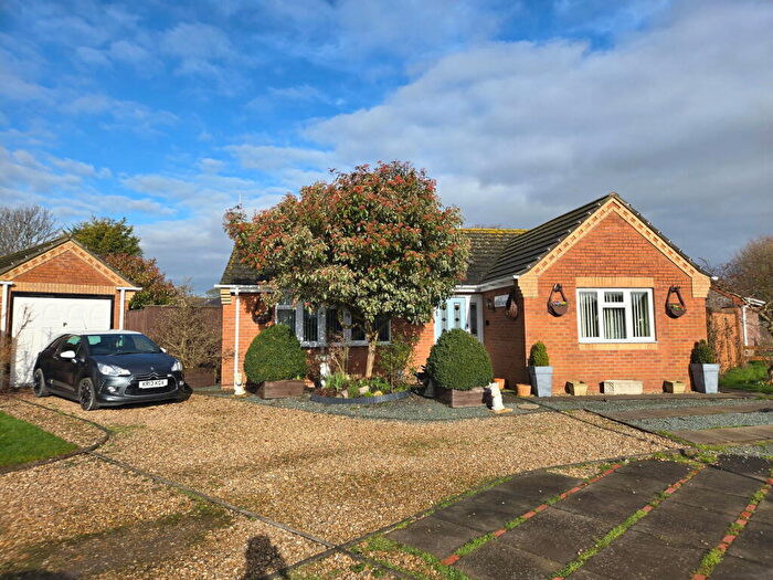 2 Bedroom Detached Bungalow For Sale In Wilkinson Way, Hogsthorpe, Skegness, PE24