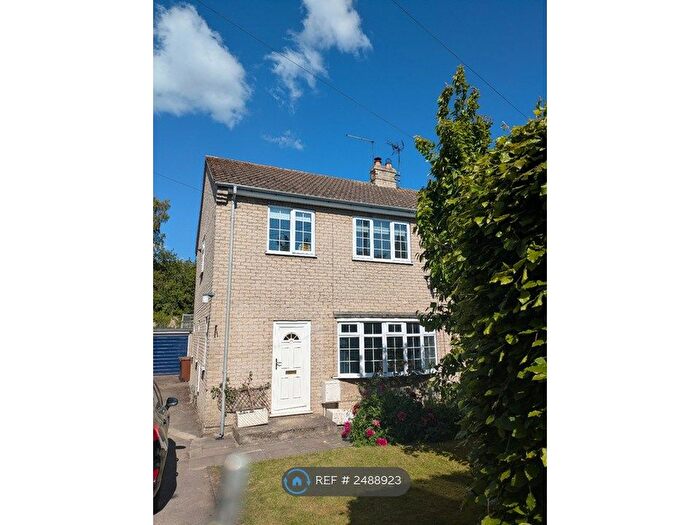 3 Bedroom Semi-Detached House To Rent In Kirk View, Nawton Beadlam, YO62