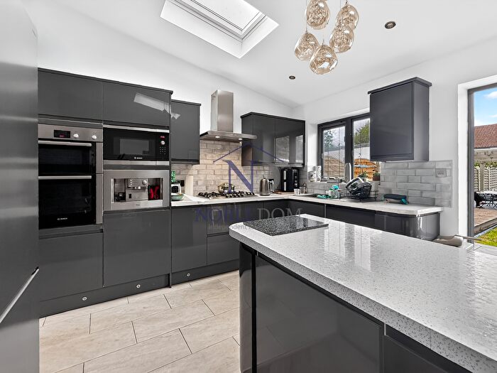 3 Bedroom Semi Detached House For Sale In Harvey Road, Whitton, TW4