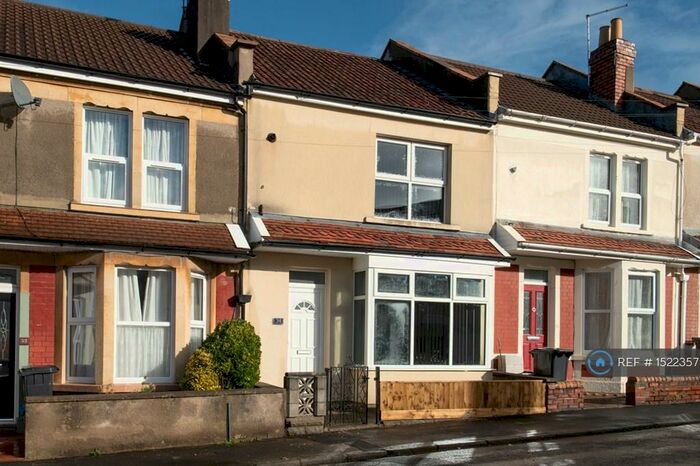 4 Bedroom Terraced House To Rent In Sandbach Road, Bristol, BS4