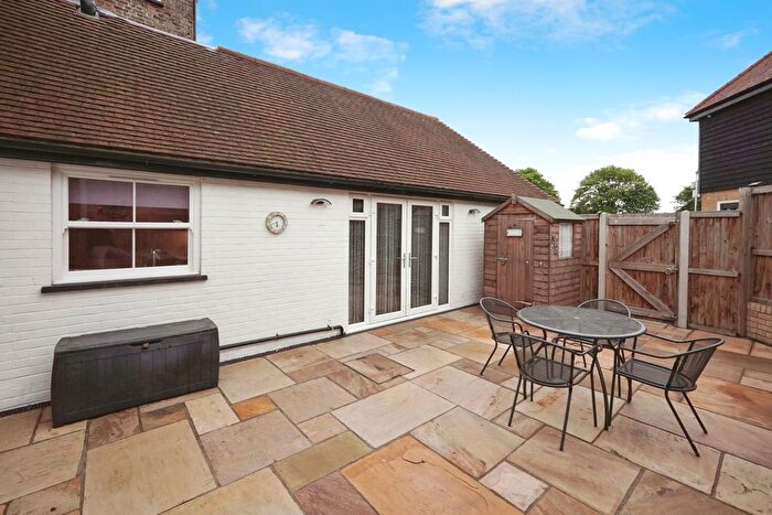 2 Bedroom Bungalow For Sale In Sceptre Court, Acol, Birchington, Kent, CT7