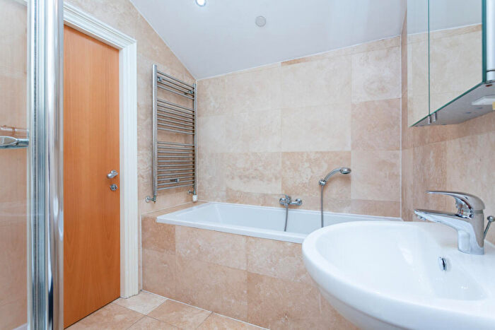 2 Bedroom Apartment For Sale In Winckley Street, Preston, PR1