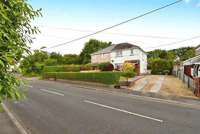 3 Bedroom Semi-Detached House For Sale In Saron Road, Saron, Ammanford, Carmarthenshire, SA18